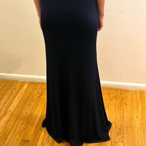 WINDSOR - HIGH SLIT SATIN DRESS - Picture 4 of 4